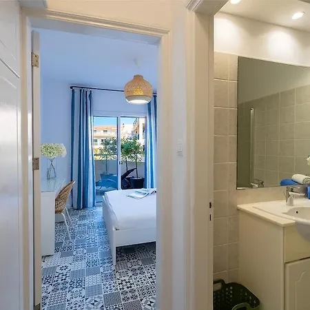 Regina Gardens Coastal Charm * Paphos