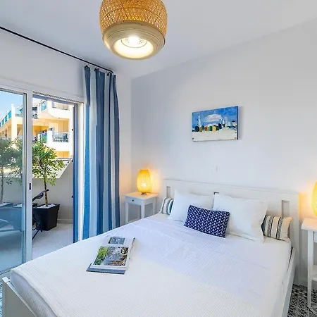 Apartman Regina Gardens Coastal Charm *